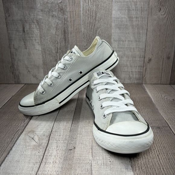 Converse Pre School Chuck Taylor All Star Lo Ox Trainers Shoes Gray Size 2 Youth - Picture 2 of 14